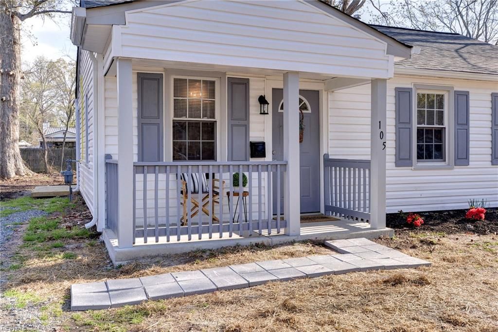 Photo of 105 Glenwood Road, Hampton, VA 23669 (MLS # 10626214)