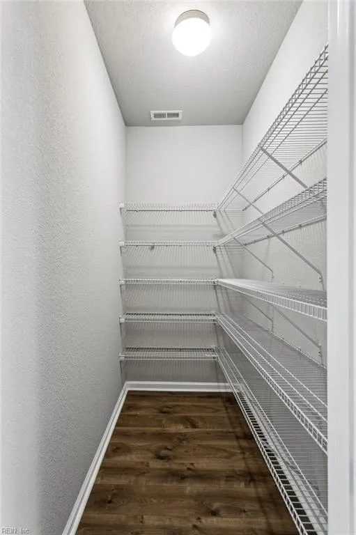 Williamsburg, Virginia 23188, United States, 4 Bedrooms Bedrooms, ,4 BathroomsBathrooms,Residential,Active,76777