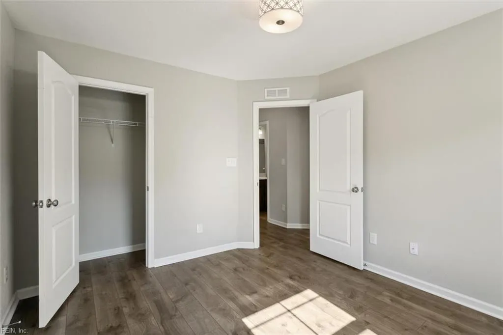 Williamsburg, Virginia 23188, United States, 4 Bedrooms Bedrooms, ,4 BathroomsBathrooms,Residential,Active,76777