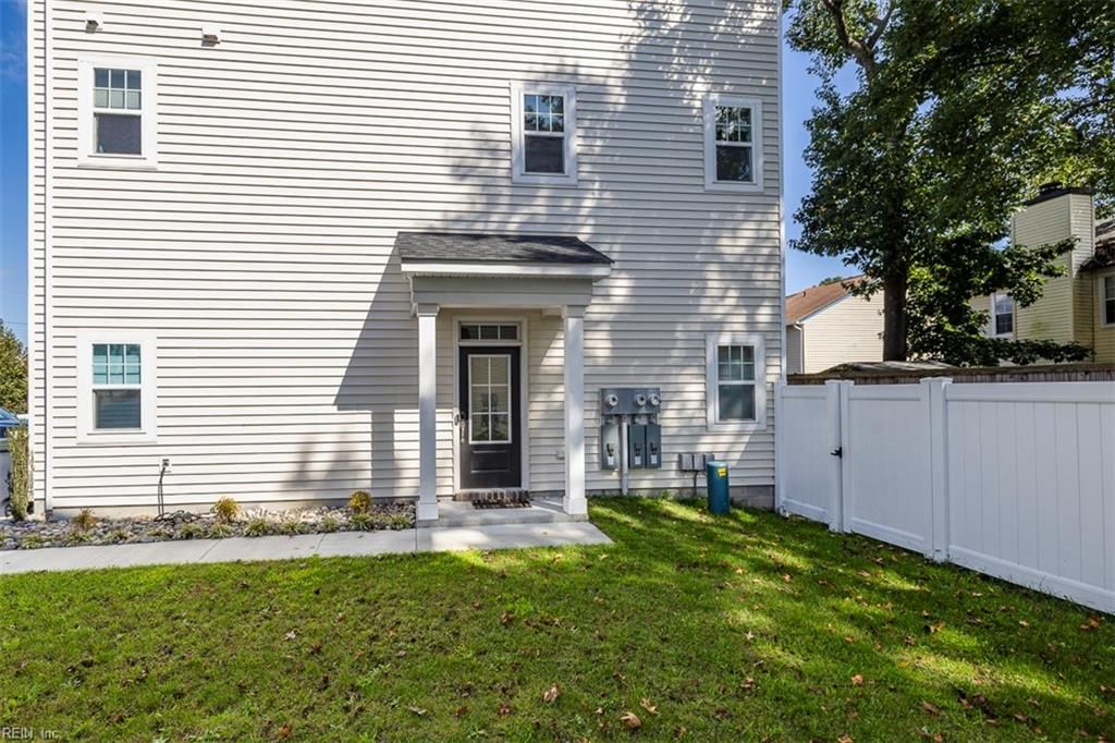 Photo of 328 Gilead Trail, Virginia Beach, VA 23462 (MLS # 10618899)