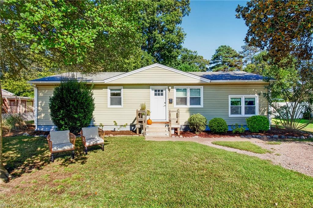 Photo of 4408 Clyde Street, Virginia Beach, VA 23455 (MLS # 10657993)