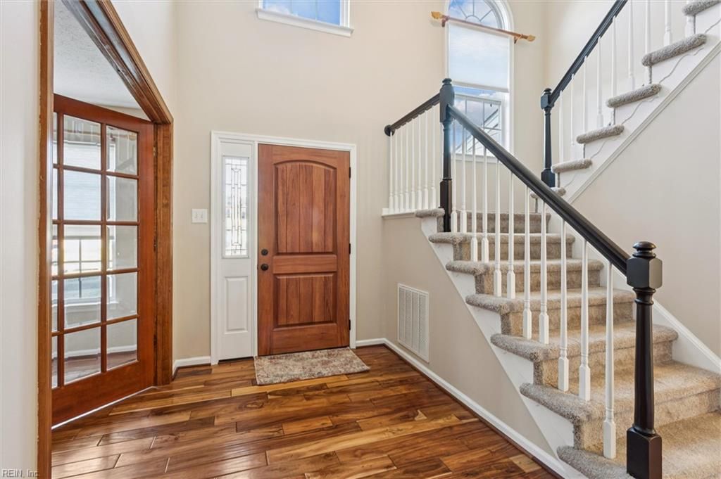 Photo of 403 Hounds Chase, Yorktown, VA 23693 (MLS # 10617737)