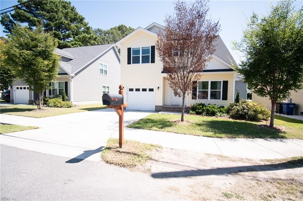 Photo of 25 Mohawk Drive, Portsmouth, VA 23701 (MLS # 10614317)