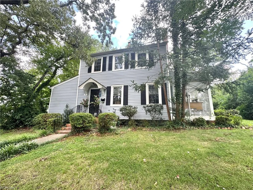 40 Franklin Road, Newport News, VA, 23601