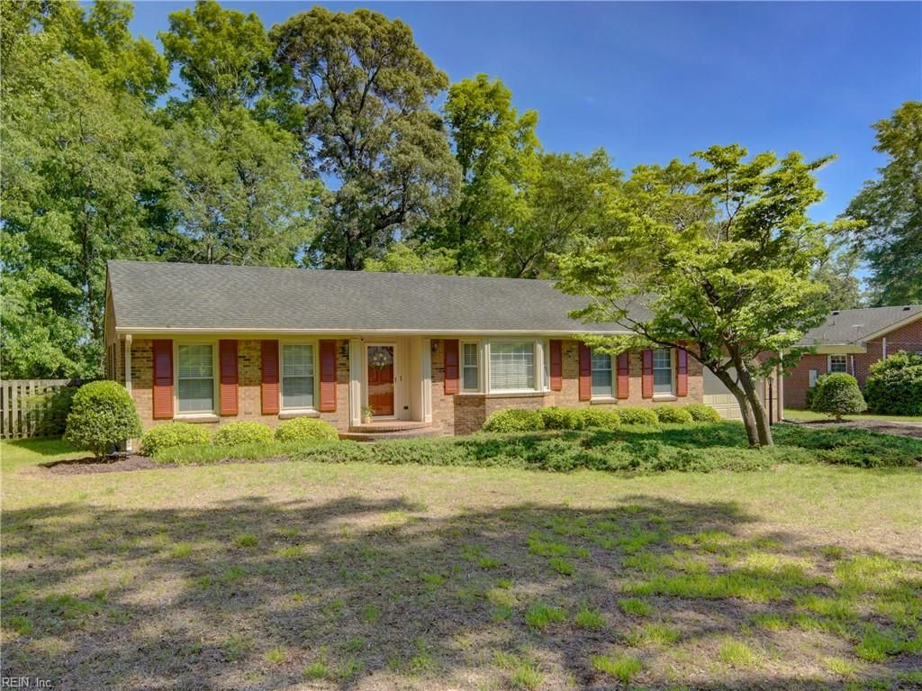Photo of 1344 River Road, Suffolk, VA 23434 (MLS # 10635579)