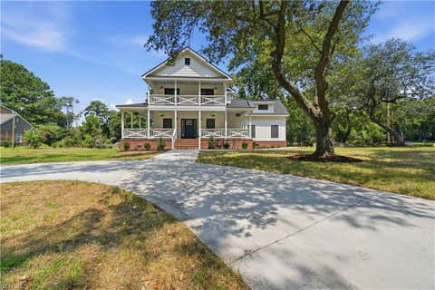 Photo of 1356 Windsor Point Road, Norfolk, VA 23509 (MLS # 10642863)