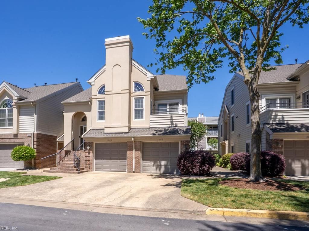 Photo of 1067 Hanson Way, Virginia Beach, VA 23454 (MLS # 10632155)
