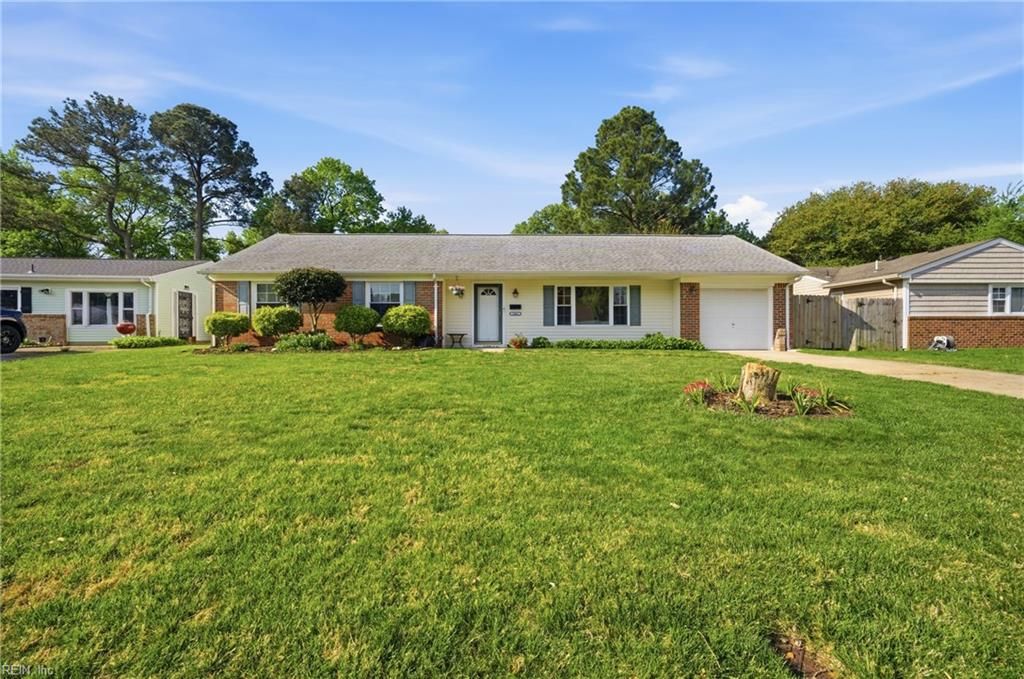 Photo of 3961 W Colonial Parkway, Virginia Beach, VA 23452 (MLS # 10630275)