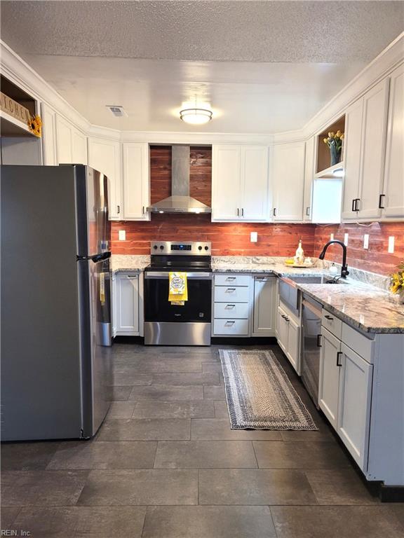 Photo of 5733 EARNHARDT Street, Virginia Beach, VA 23464 (MLS # 10642409)