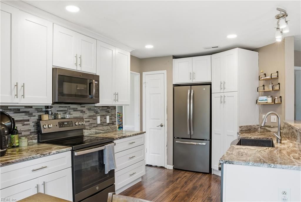 Photo of 405 Dahoon Court, Chesapeake, VA 23320 (MLS # 10627262)