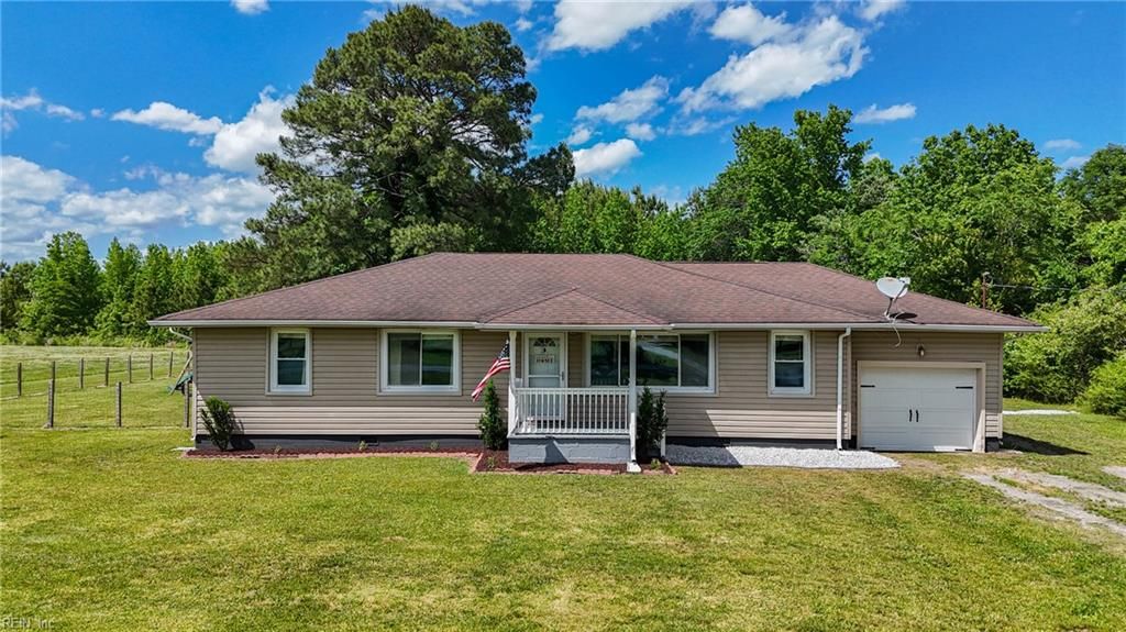 Photo of 1632 Head Of River Road, Chesapeake, VA 23322 (MLS # 10635139)