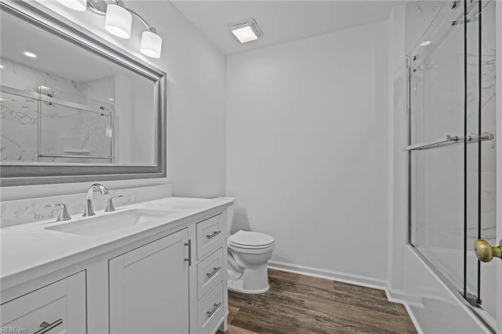 Virginia Beach, Virginia 23454, United States, 3 Bedrooms Bedrooms, ,3 BathroomsBathrooms,Residential,Active,120260