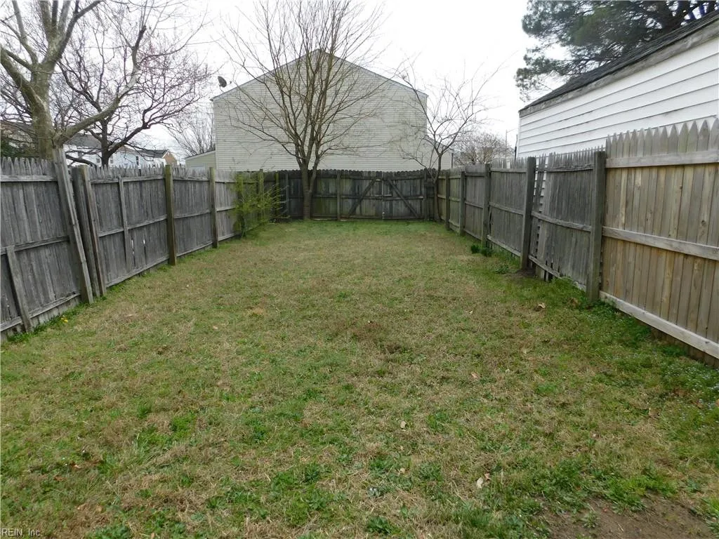 Virginia Beach, Virginia 23462, United States, 2 Bedrooms Bedrooms, ,2 BathroomsBathrooms,Residential,Active,97003