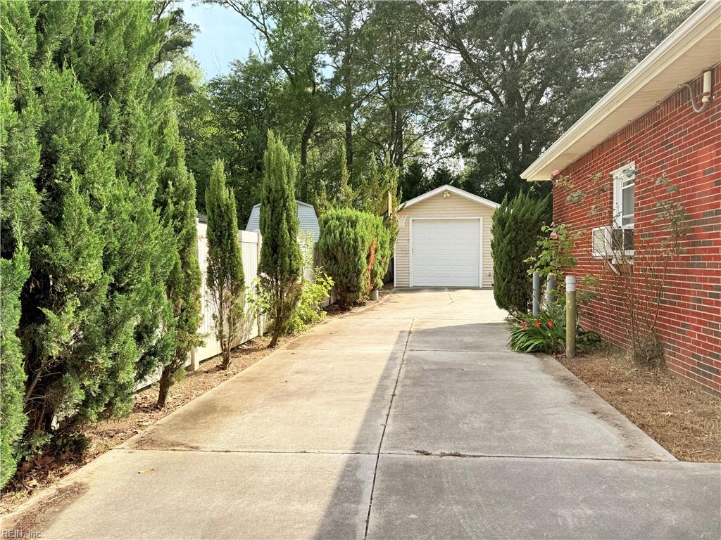 5529 Stewart DR