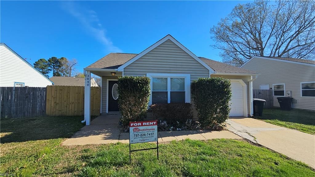 Photo of 3840 Foxglove Court, Virginia Beach, VA 23453 (MLS # 10625437)