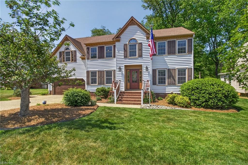 Photo of 112 Larkin Run, Yorktown, VA 23692 (MLS # 10633294)