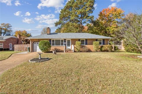 Photo of 705 Arrowhead Drive, Newport News, VA 23601 (MLS # 10610316)