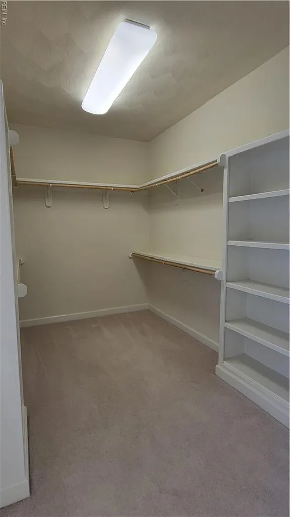 Chesapeake, Virginia 23322, United States, 4 Bedrooms Bedrooms, ,3 BathroomsBathrooms,Residential,Active,196376