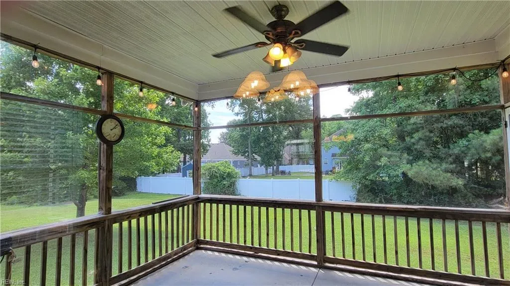 Chesapeake, Virginia 23322, United States, 4 Bedrooms Bedrooms, ,3 BathroomsBathrooms,Residential,Active,196376