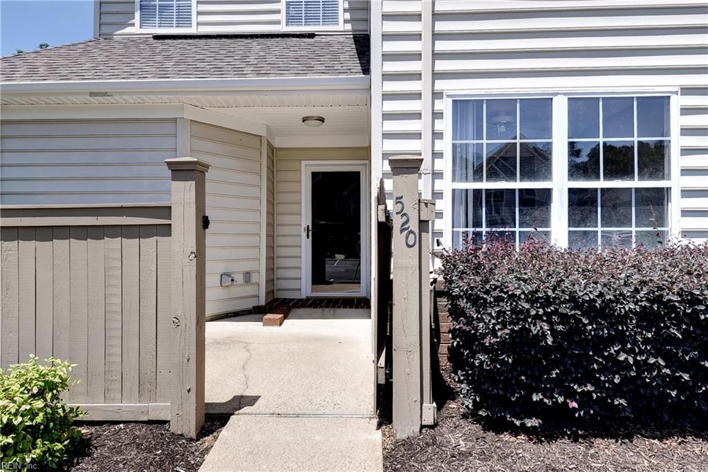 Photo of 520 Fairway Lookout, Williamsburg, VA 23188 (MLS # 10636549)