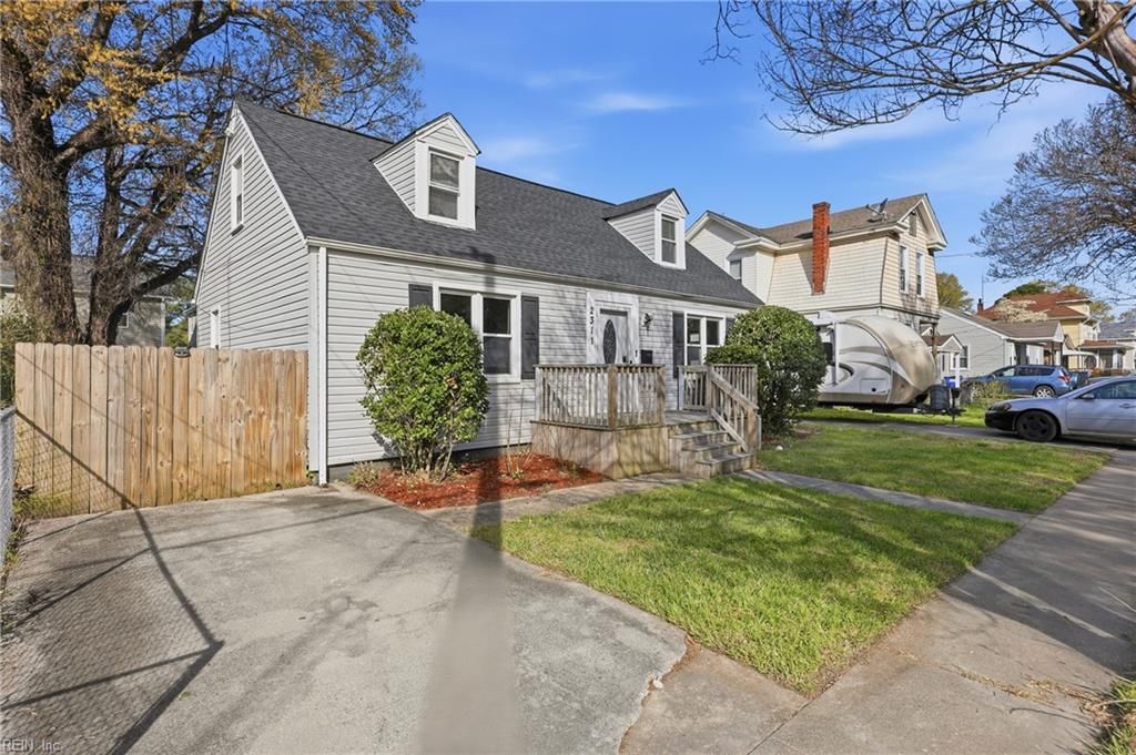 Photo of 2311 Harrell Avenue, Norfolk, VA 23509 (MLS # 10627141)