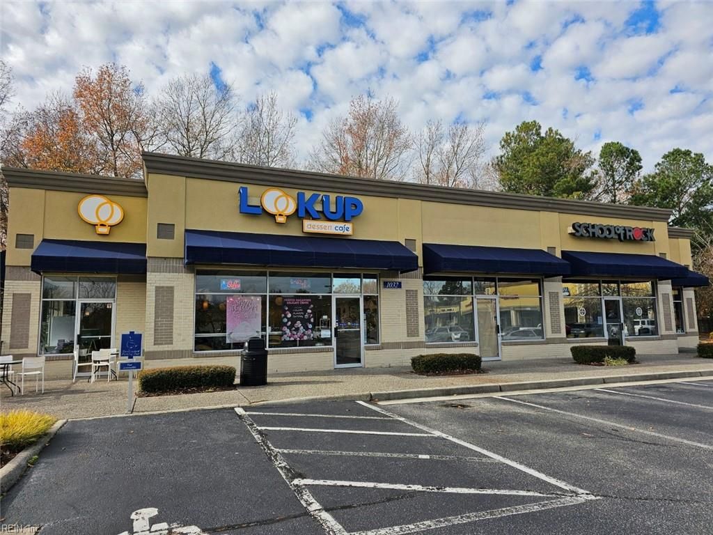 Photo of 1032 Volvo Parkway, Chesapeake, VA 23320 (MLS # 10631625)