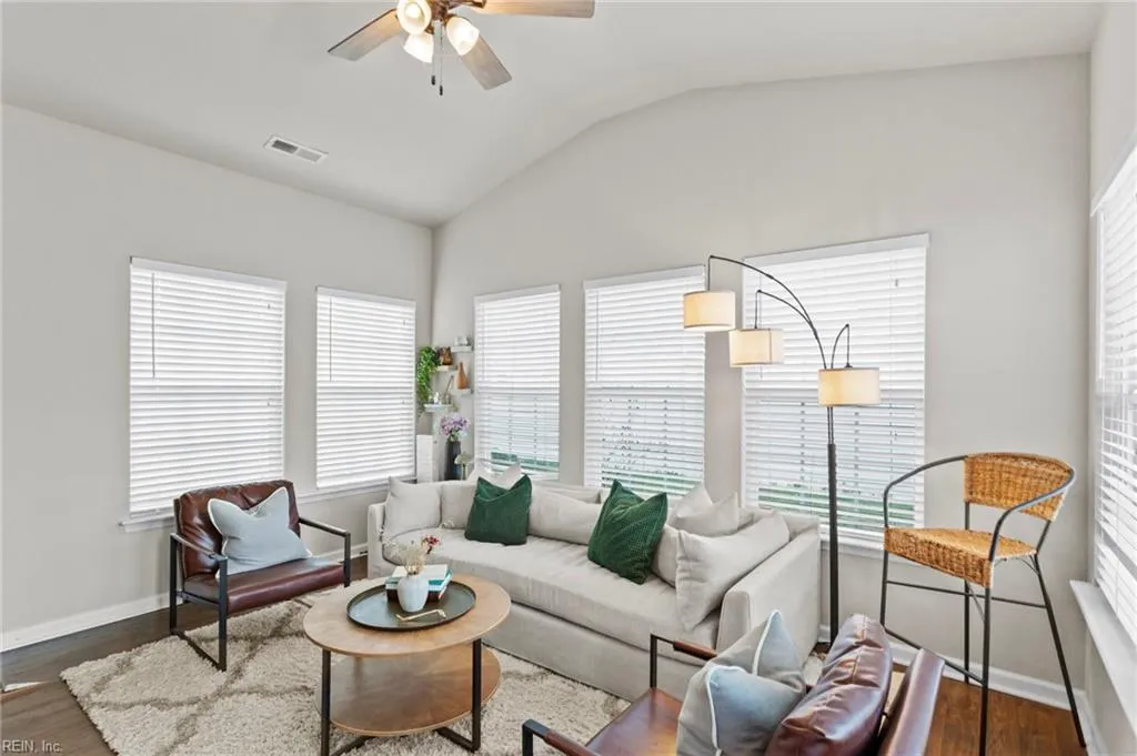 Suffolk, Virginia 23435, United States, 4 Bedrooms Bedrooms, ,3 BathroomsBathrooms,Residential,Active,101649