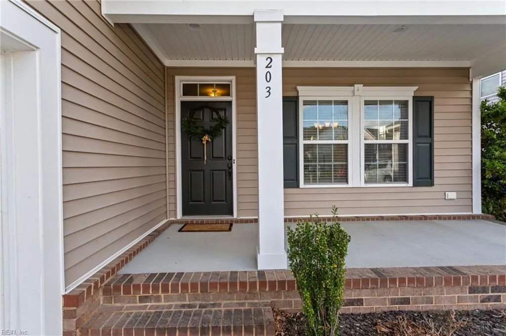 Suffolk, Virginia 23435, United States, 4 Bedrooms Bedrooms, ,3 BathroomsBathrooms,Residential,Active,101649