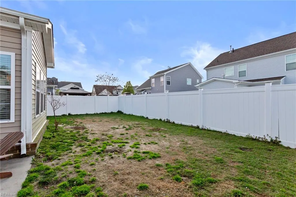 Suffolk, Virginia 23435, United States, 4 Bedrooms Bedrooms, ,3 BathroomsBathrooms,Residential,Active,101649