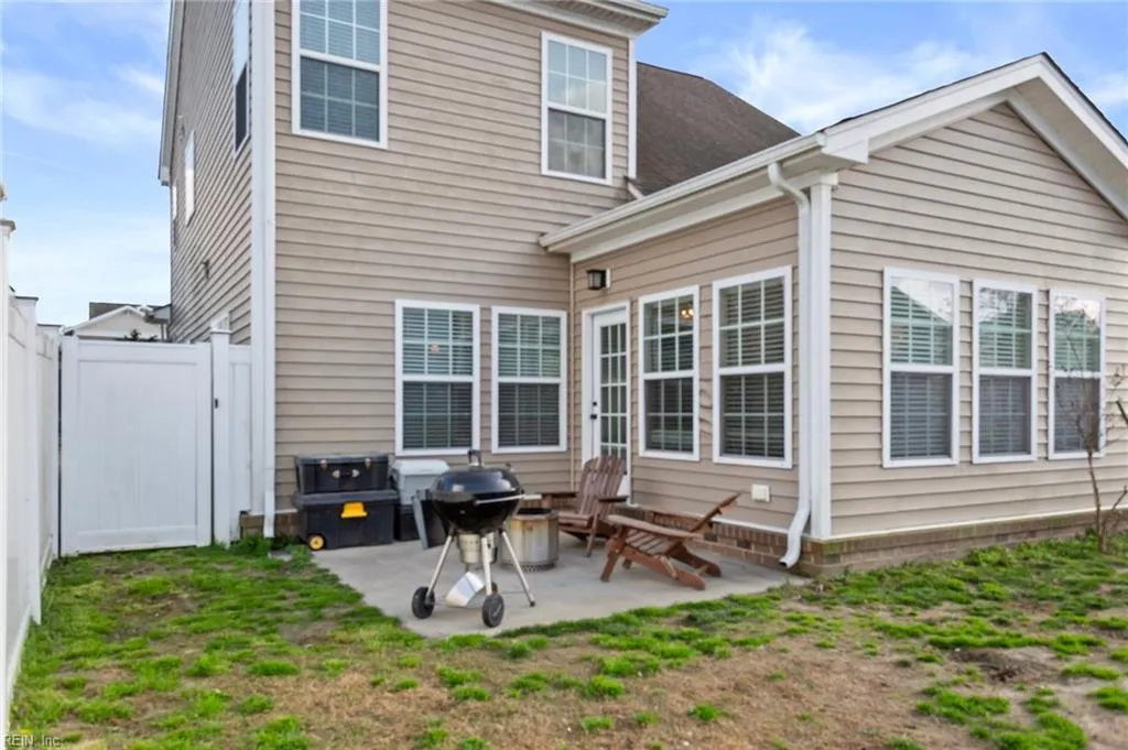 Suffolk, Virginia 23435, United States, 4 Bedrooms Bedrooms, ,3 BathroomsBathrooms,Residential,Active,101649