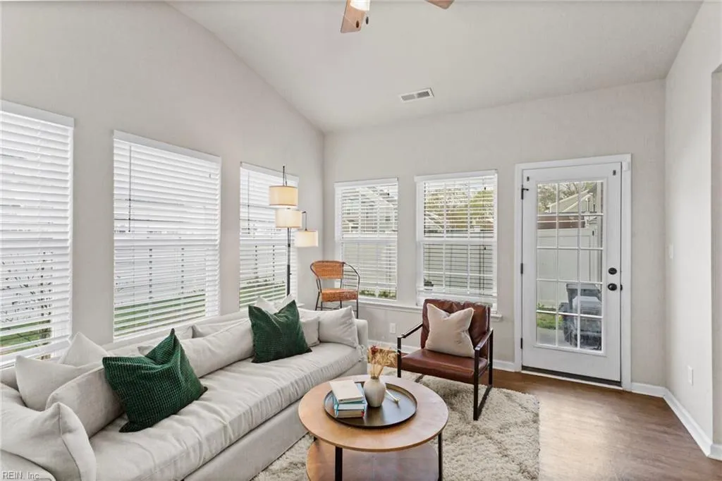 Suffolk, Virginia 23435, United States, 4 Bedrooms Bedrooms, ,3 BathroomsBathrooms,Residential,Active,101649