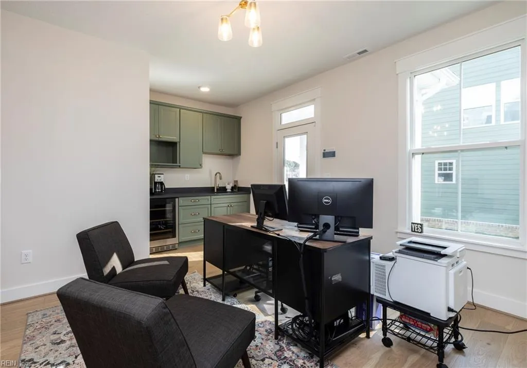 Suffolk, Virginia 23433, United States, 4 Bedrooms Bedrooms, ,4 BathroomsBathrooms,Residential,Pending,17249