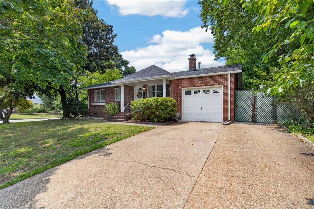 Photo of 9501 Beaumont Street, Norfolk, VA 23503 (MLS # 10646090)