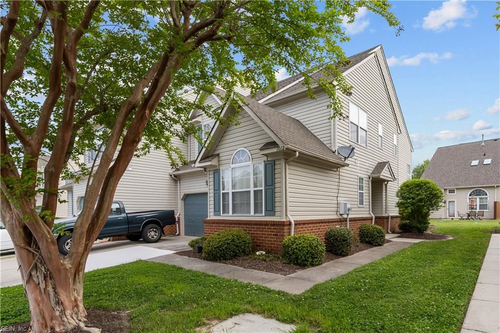 Photo of 1012 Legends Way, Suffolk, VA 23435 (MLS # 10629997)