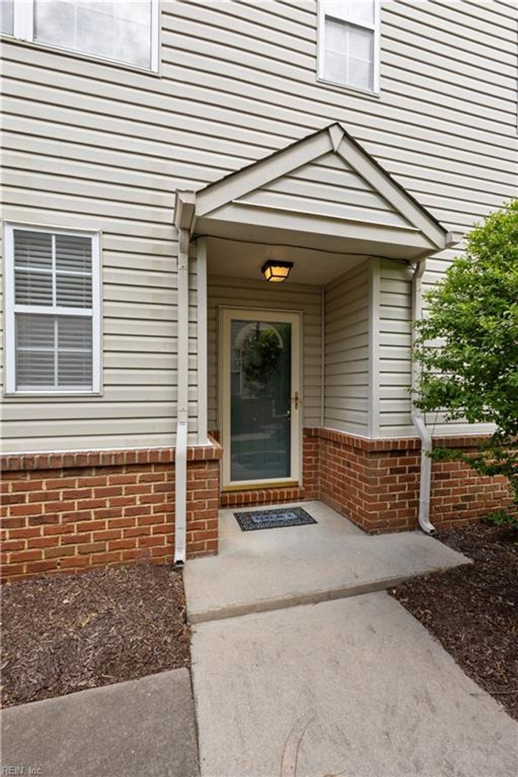 Photo of 1012 Legends Way, Suffolk, VA 23435 (MLS # 10629997)