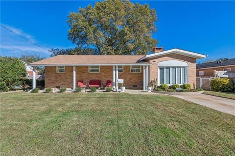 Photo of 702 Kings View Court, Hampton, VA 23669 (MLS # 10623828)