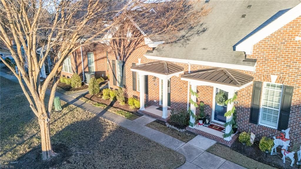 Photo of 712 Guildford Mews, Chesapeake, VA 23320 (MLS # 10613552)