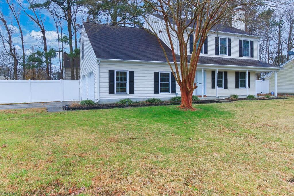 Photo of 3917 Larchwood Drive, Virginia Beach, VA 23456 (MLS # 10614657)