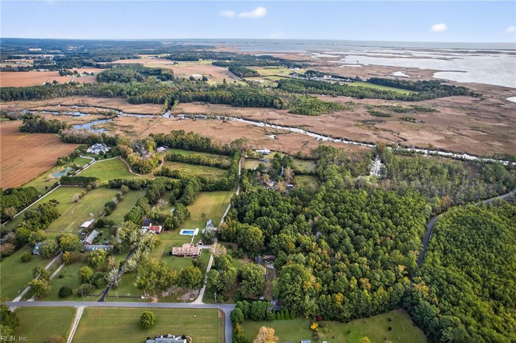 Photo of 1468 Mill Landing Road, Virginia Beach, VA 23457 (MLS # 10606055)
