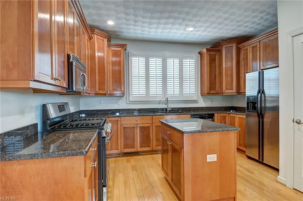 Photo of 3725 Avilla Court, Virginia Beach, VA 23455 (MLS # 10630353)