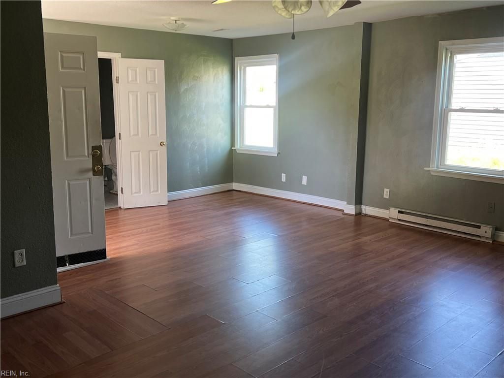 Photo of 1908 Chestnut Street, Portsmouth, VA 23704 (MLS # 10629415)