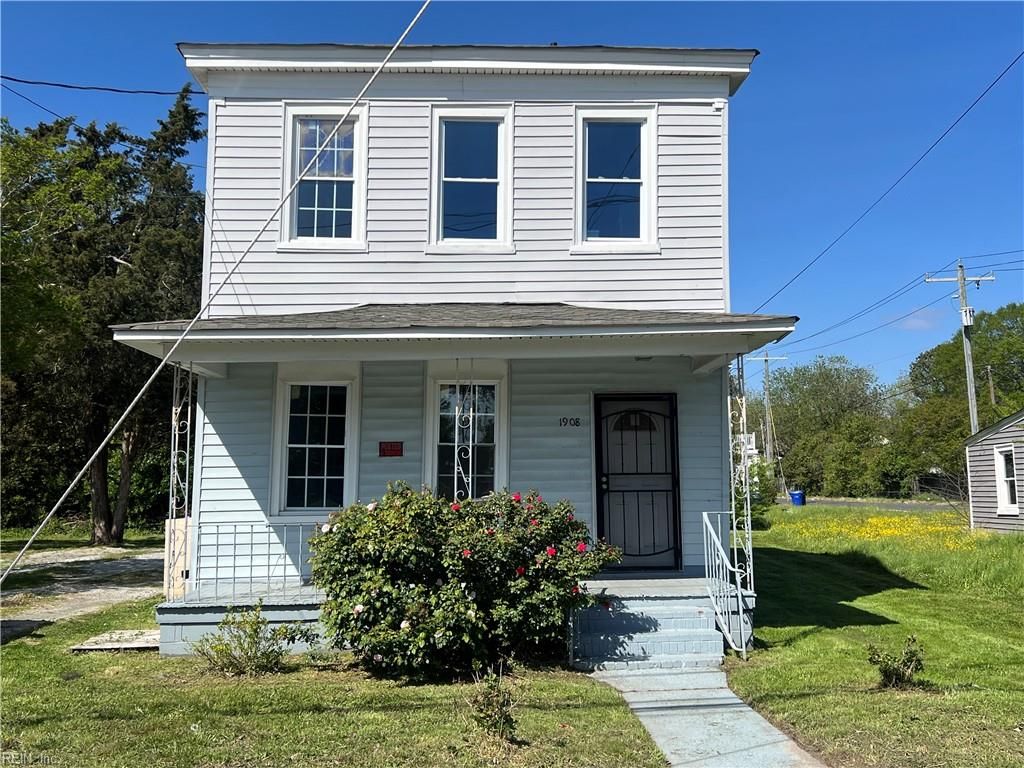 Photo of 1908 Chestnut Street, Portsmouth, VA 23704 (MLS # 10629415)