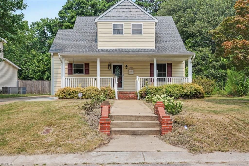 Photo of 8059 W Glen Road, Norfolk, VA 23505 (MLS # 10644912)