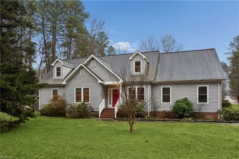 Photo of 6514 Wyncote Avenue, Gloucester, VA 23061 (MLS # 10623195)