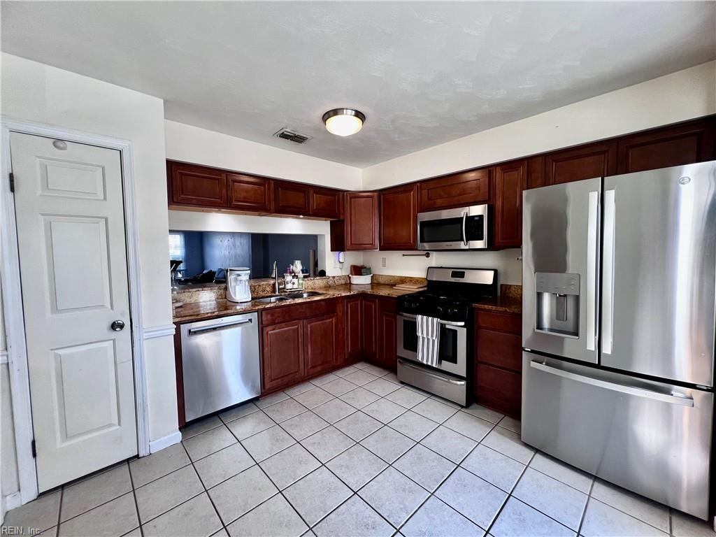 Photo of 1628 Sword Dancer Drive, Virginia Beach, VA 23454 (MLS # 10646606)