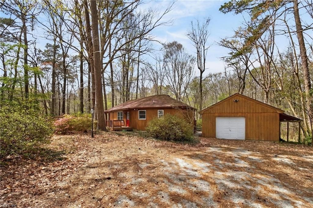 Photo of 13421 Shiloh Drive, Windsor, VA 23487 (MLS # 10627541)