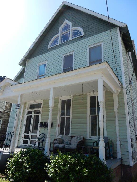 219 Bank ST