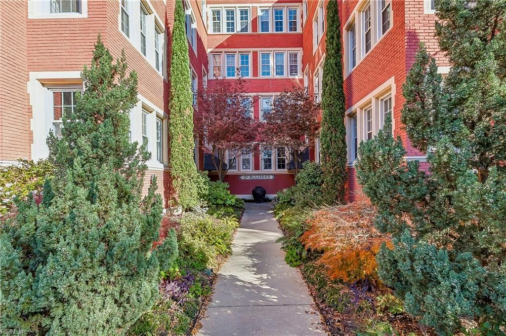 Photo of 1008 Westover Avenue #6A, Norfolk, VA 23507 (MLS # 10610991)
