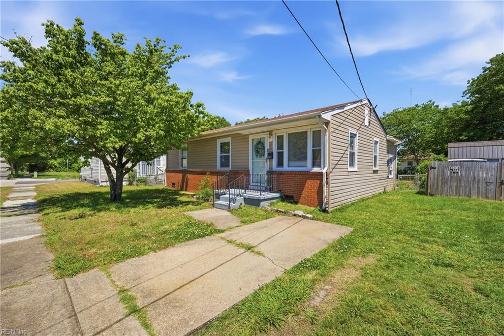 Photo of 804 Roseclair Street ST, Norfolk, VA 23523 (MLS # 10657276)