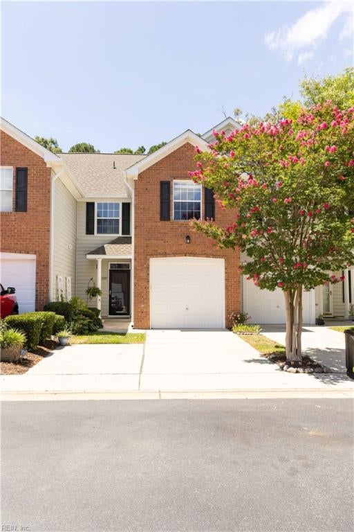 Photo of 2107 San Lorenzo Quay, Virginia Beach, VA 23456 (MLS # 10659749)